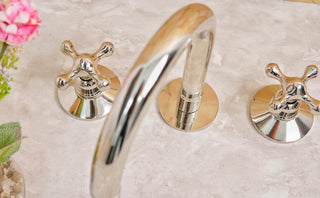 Polished Brass Bathroom Faucet: 3-Hole Deck Mount Vanity Sink