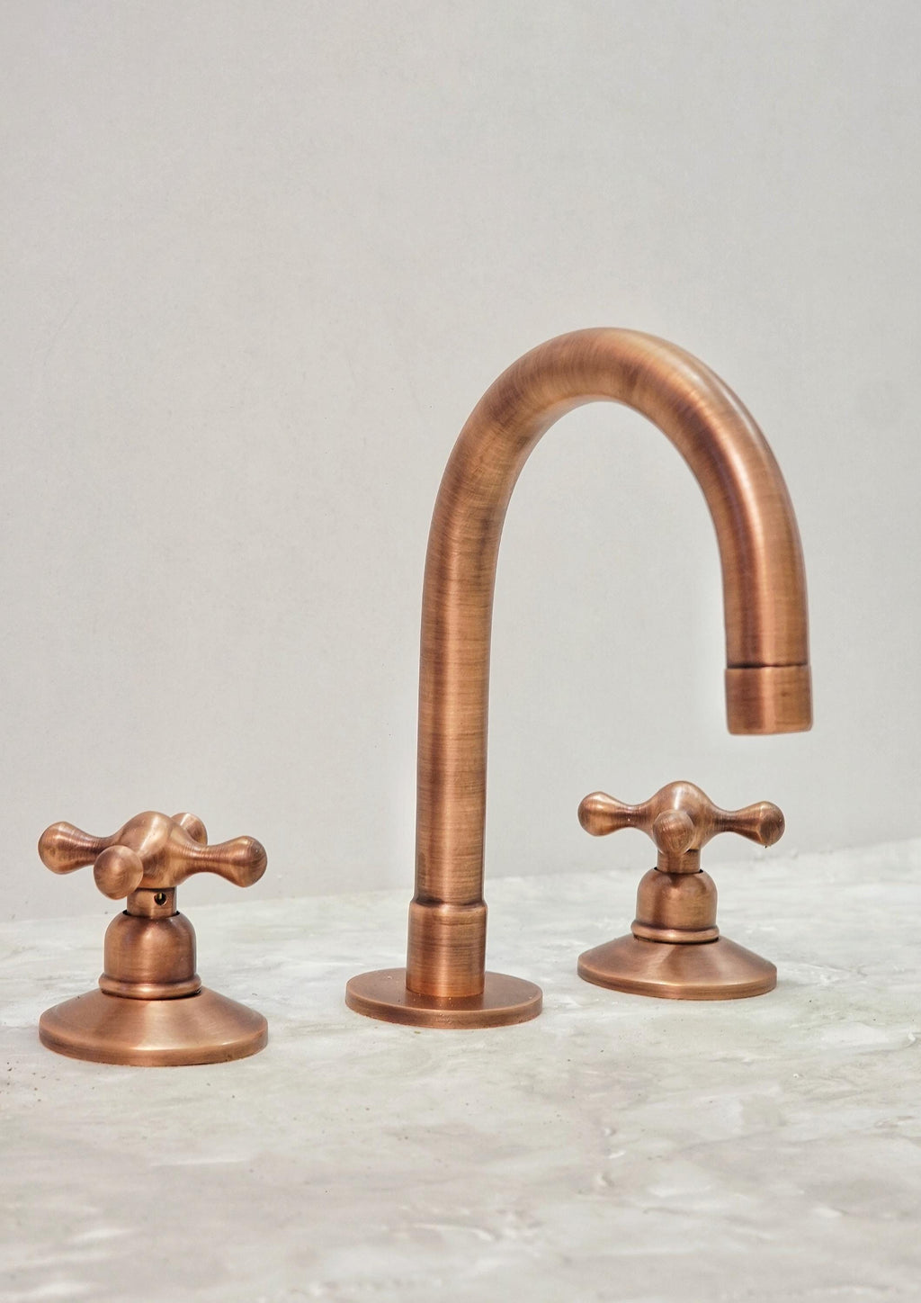 Copper Bathroom Faucet: Solid Brass 3-Hole Vanity Sink