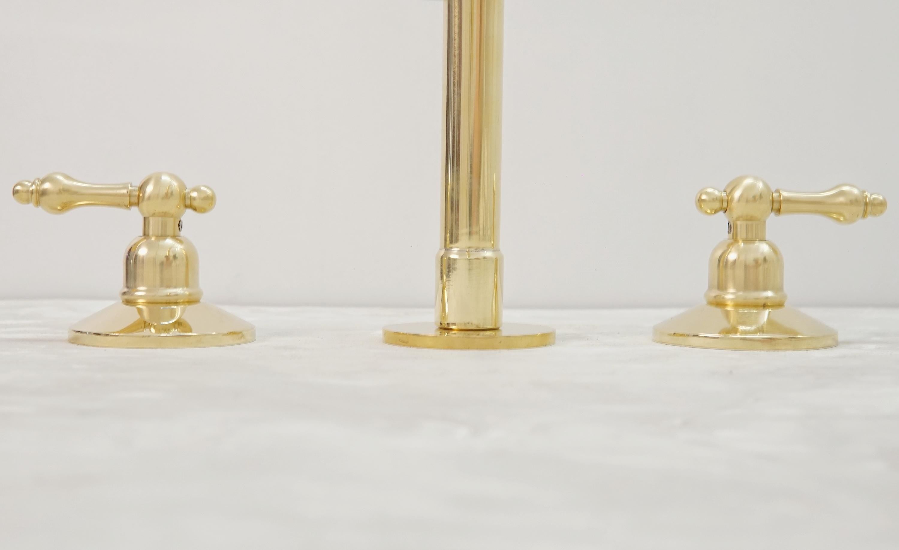 Solid Brass Bathroom Faucet, 3-Hole Deck Mount, Vintage Style